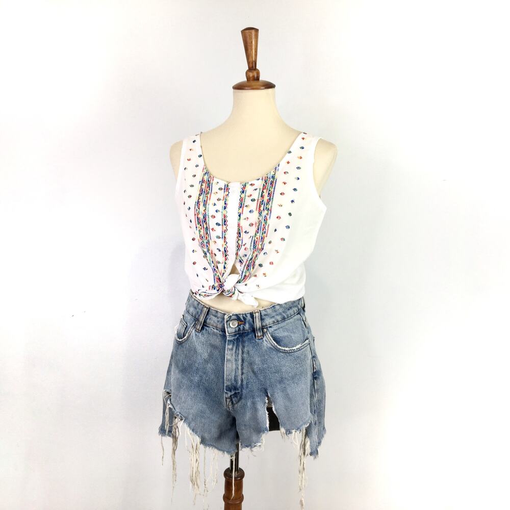 Vintage western embroidered white button up tank top Size Medium 9-10